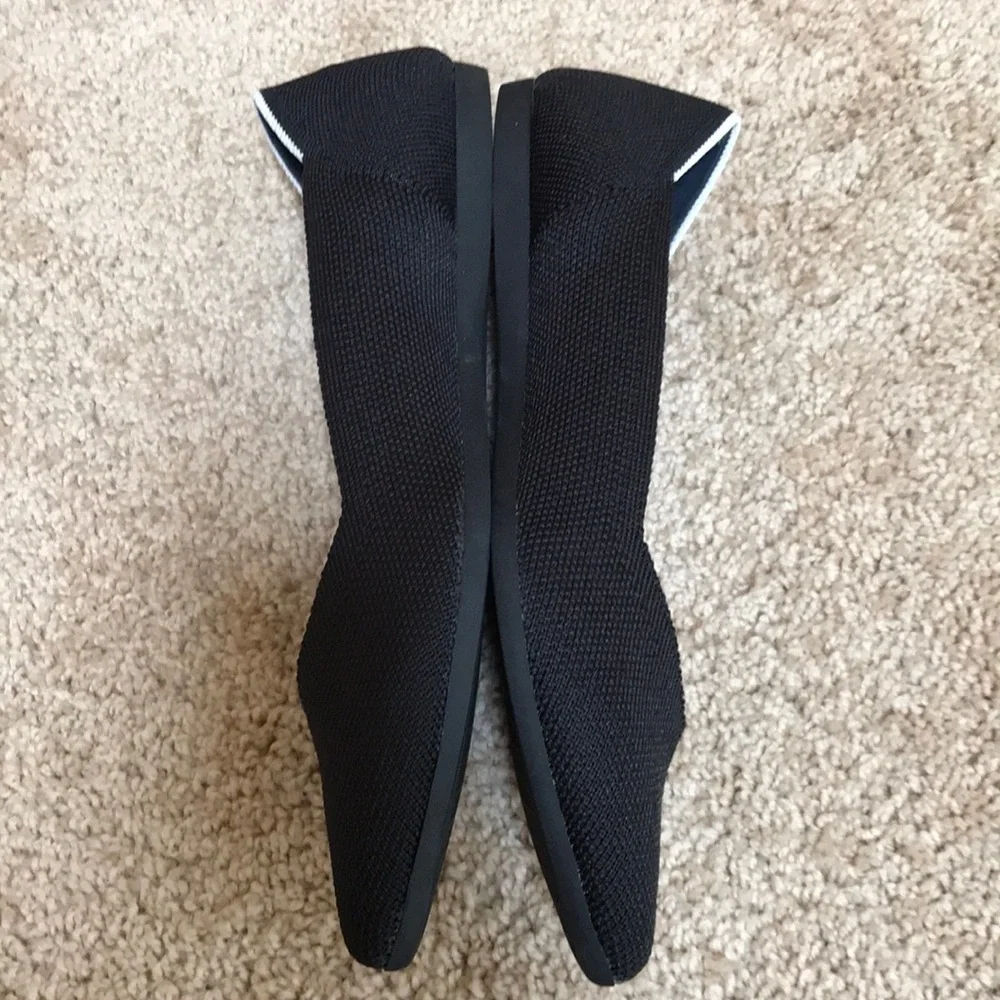ROTHY'S Size 6.5 black pointed toe flats